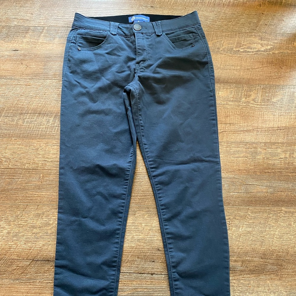 Democracy Size 6 pants